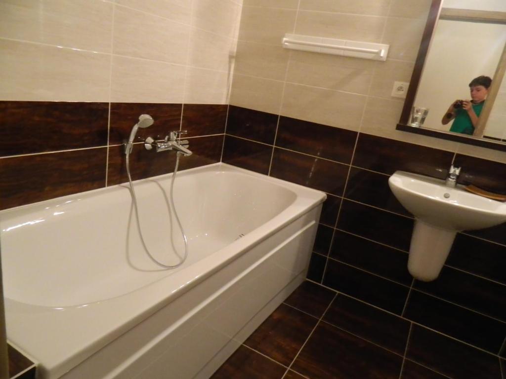 Hotel Kastiel Biela Dama A Cierny Rytier Krompachy Zimmer foto