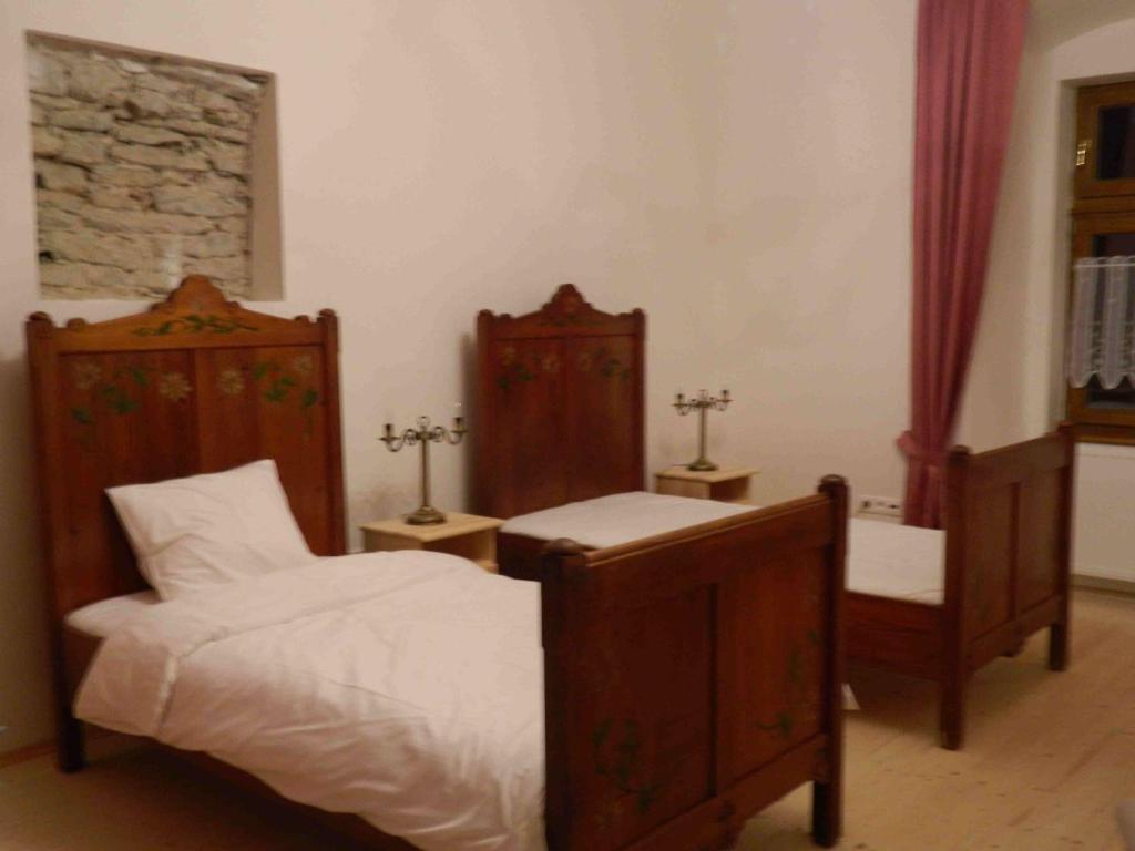 Hotel Kastiel Biela Dama A Cierny Rytier Krompachy Zimmer foto